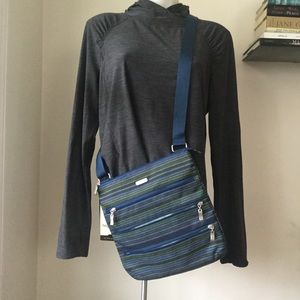 Baggallini Slim Zipper Crossbody